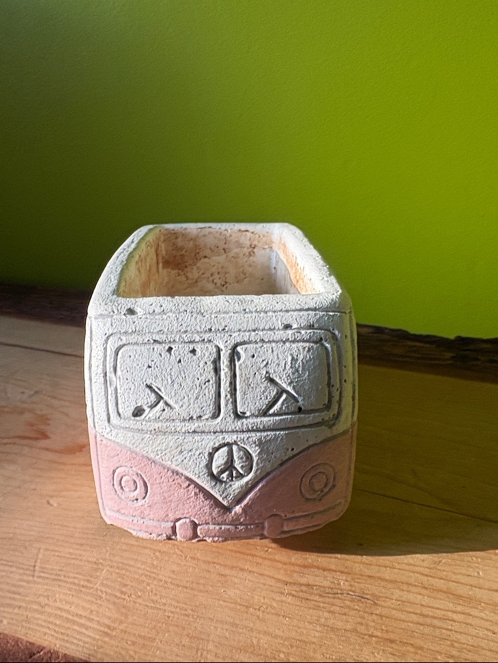Decorative VW Bus Planter Pot in White and Pink